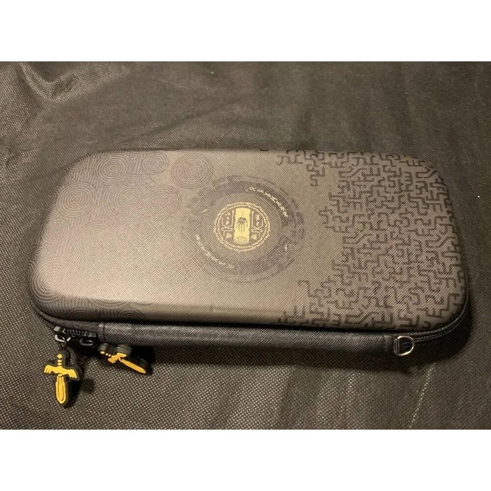 Nintendo Switch Carrying Case - The Legend of Zelda: Tears of the Kingdom